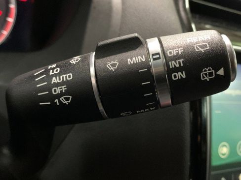 Used 2020 Jaguar F-PACE Checkered Flag image 34