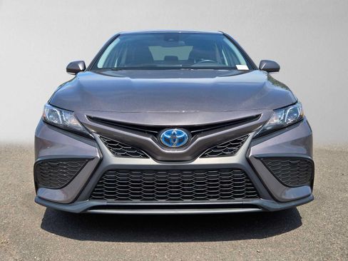 Used 2023 Toyota Camry SE FWD image 9