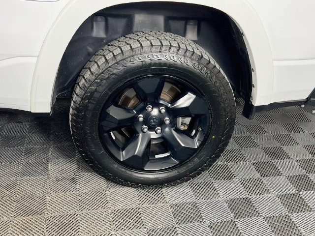 Used 2021 RAM 1500 Laramie AWD/4WD image 33