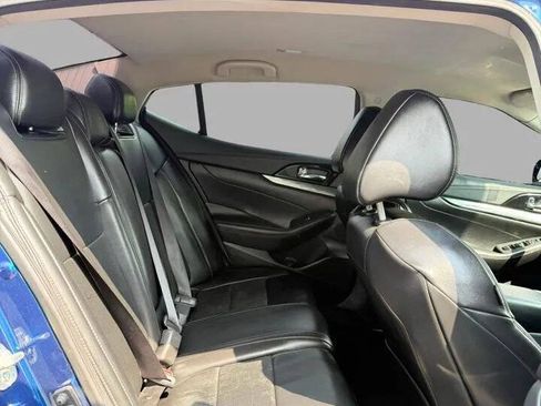 Used 2020 Nissan Maxima 3.5 SV w/ Floor Mat Group FWD image 31