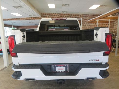 Used 2021 GMC Sierra 1500 AT4 w/ AT4 Value Package AWD/4WD image 65