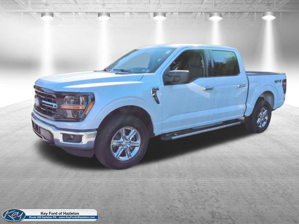 Used 2025 Ford F150 XLT w/ Equipment Group 301A Standard AWD/4WD image 5