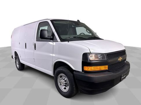 New 2025 Chevrolet Express 2500 w/ Driver Convenience Package RWD image 2