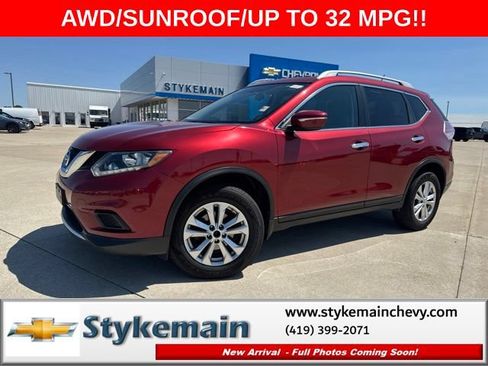 Used 2015 Nissan Rogue SV w/ SV Moonroof Package AWD/4WD image 1