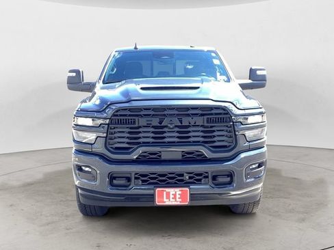 New 2026 RAM 2500 Tradesman AWD/4WD image 9