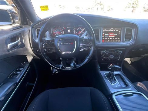 Used 2023 Dodge Charger Scat Pack w/ Navigation & Travel Group image 10