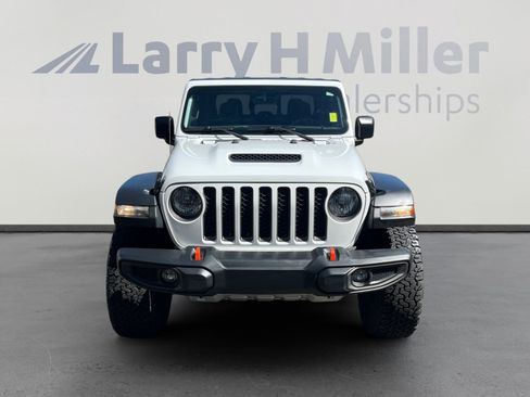 Used 2022 Jeep Gladiator Mojave w/ Cold Weather Group AWD/4WD image 8