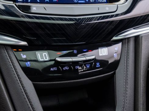 New 2025 Cadillac XT6 Premium Luxury image 26