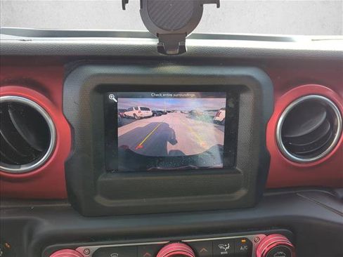 Used 2020 Jeep Gladiator Rubicon w/ Trailer Tow Package image 21