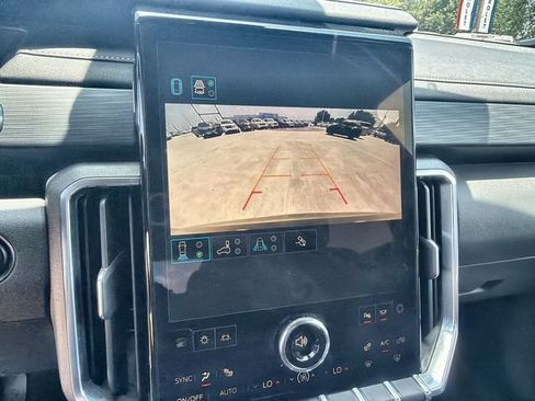 Certified 2026 GMC Acadia Elevation w/ Elevation Premium Package FWD image 14