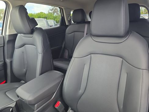 New 2026 Kia Sportage EX AWD/4WD image 22