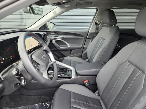 Certified 2025 Audi Q5 Premium Plus w/ Premium Plus image 26