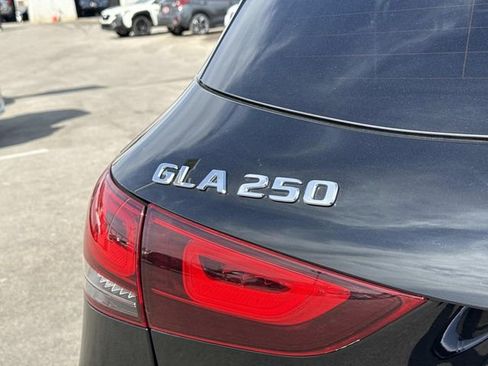 Used 2021 Mercedes-Benz GLA 250 4MATIC image 6