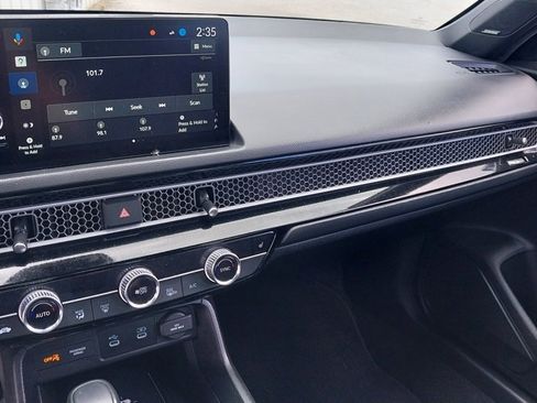 Used 2025 Honda Civic Sport Touring image 23