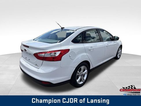 Used 2014 Ford Focus SE FWD image 6