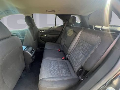 Used 2023 Chevrolet Equinox LT w/ Driver Convenience Package AWD/4WD image 16