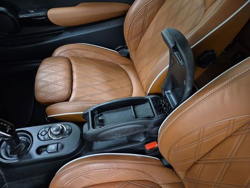 Used 2022 MINI Cooper S w/ Driver Assistance Package image 36