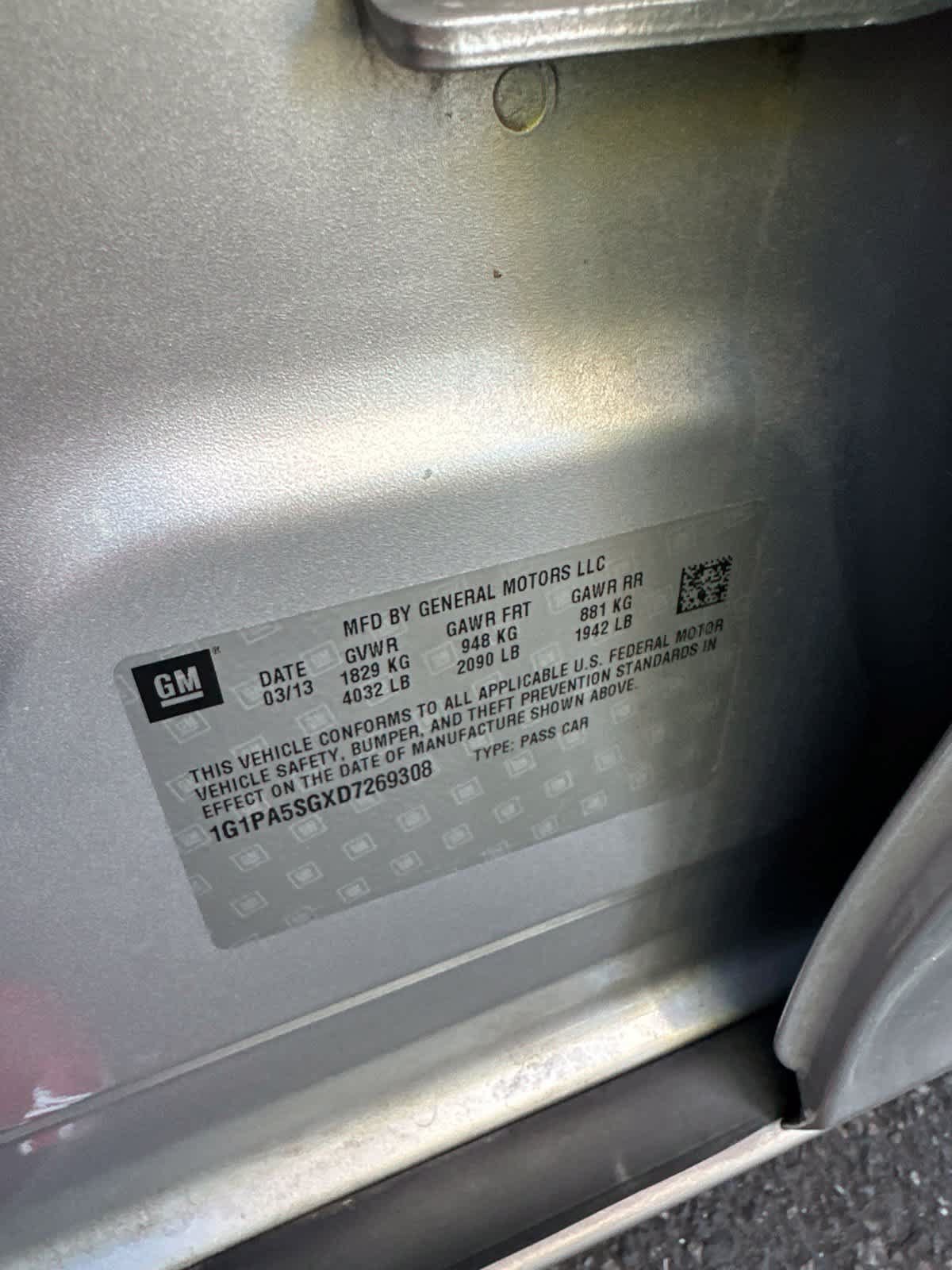 Used 2013 Chevrolet Cruze LS FWD image 3