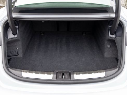 Certified 2022 Porsche Taycan Turbo image 44