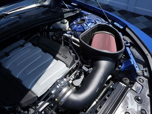 Used 2020 Chevrolet Camaro SS RWD image 70
