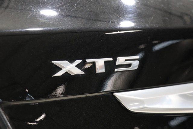 Used 2022 Cadillac XT5 Sportv w/ Technology Package AWD/4WD image 12