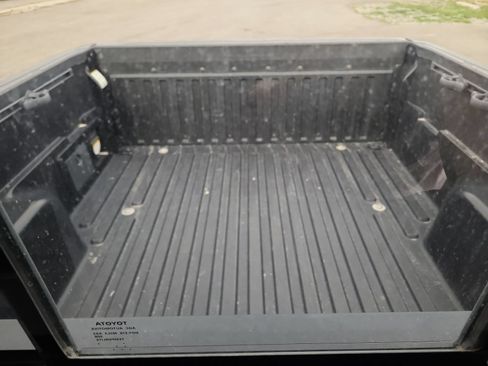 Used 2019 Toyota Tacoma TRD Sport AWD/4WD image 30