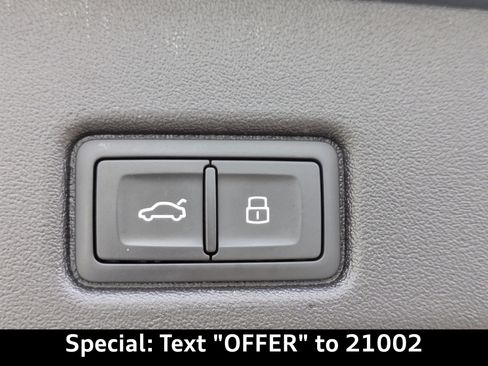 Certified 2025 Audi Q5 Premium Plus w/ Premium Plus image 15