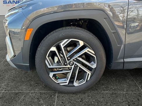 Used 2025 Hyundai Tucson Limited image 14