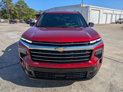 New 2026 Chevrolet Traverse High Country FWD image 32