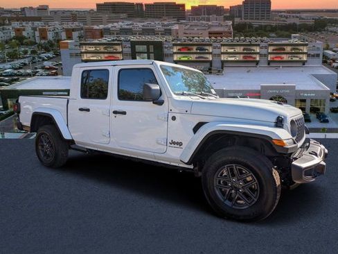 New 2026 Jeep Gladiator Sport image 1
