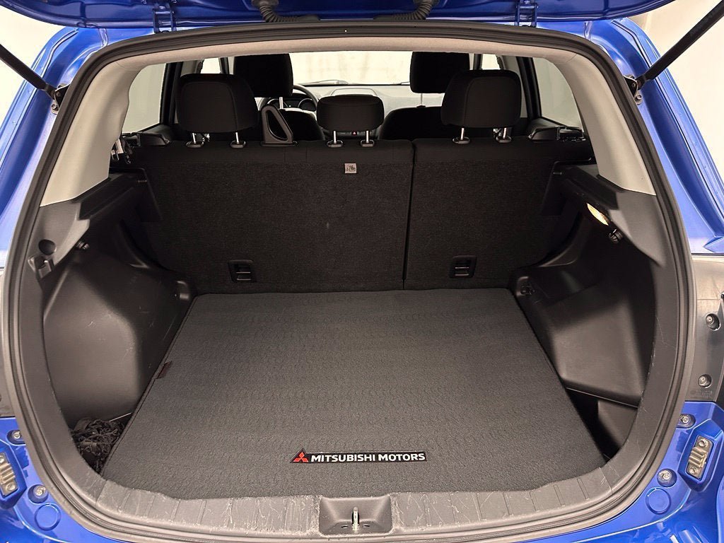 Used 2019 Mitsubishi Outlander Sport ES FWD image 17
