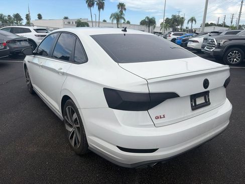 Used 2019 Volkswagen Jetta GLI FWD image 5