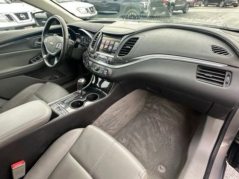 Used 2019 Chevrolet Impala LT image 25
