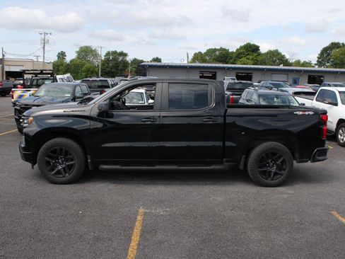 Used 2023 Chevrolet Silverado 1500 RST w/ Rally Edition AWD/4WD image 5
