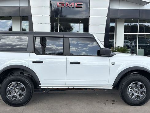 Used 2024 Ford Bronco Big Bend image 8