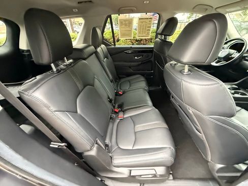 Used 2024 Honda Pilot EX-L image 38