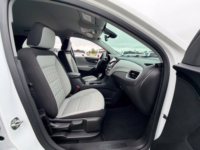 Certified 2024 Chevrolet Equinox LT FWD image 25