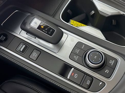 Certified 2026 INFINITI QX60 Luxe w/ Family Package image 22