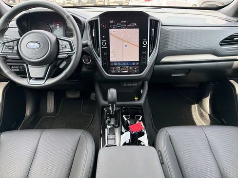 Used 2026 Subaru Forester Limited AWD/4WD image 9