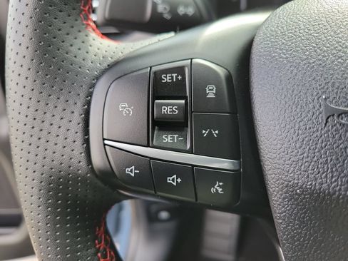 Used 2024 Ford Escape ST-Line w/ Tech Pack #1 AWD/4WD image 24