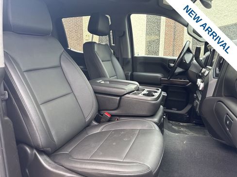 Used 2021 GMC Sierra 1500 SLT w/ X31 Off-Road Package AWD/4WD image 9