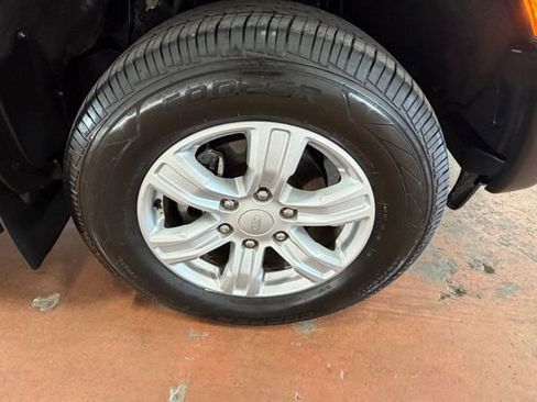 Used 2020 Ford Ranger XL w/ Equipment Group 101A Mid RWD image 8