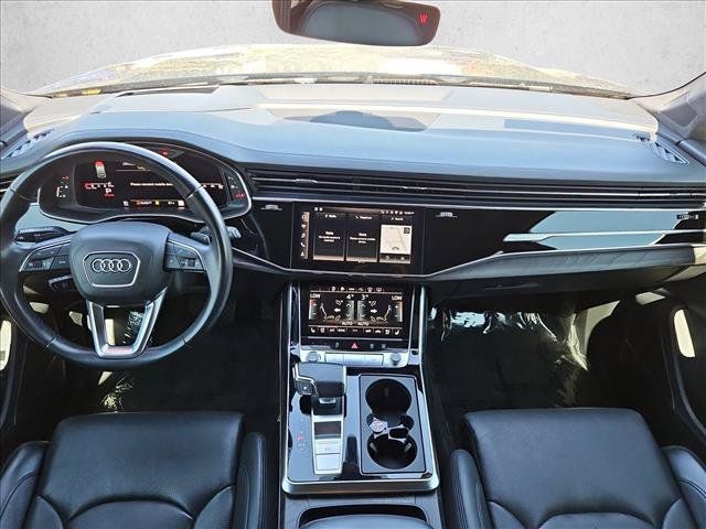 Used 2022 Audi Q7 3.0T Prestige w/ Prestige Package AWD/4WD image 17