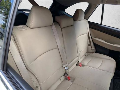 Used 2019 Subaru Outback 2.5i Limited image 20