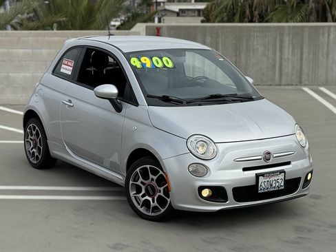 Used 2012 FIAT 500 Sport w/ Safety & Sound Pkg image 3