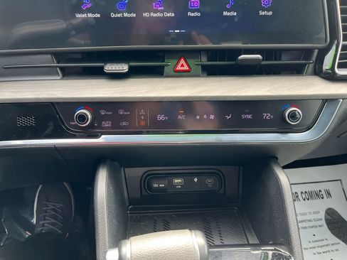 Used 2023 Kia Sportage X-Line w/ X-Line Premium Package image 32