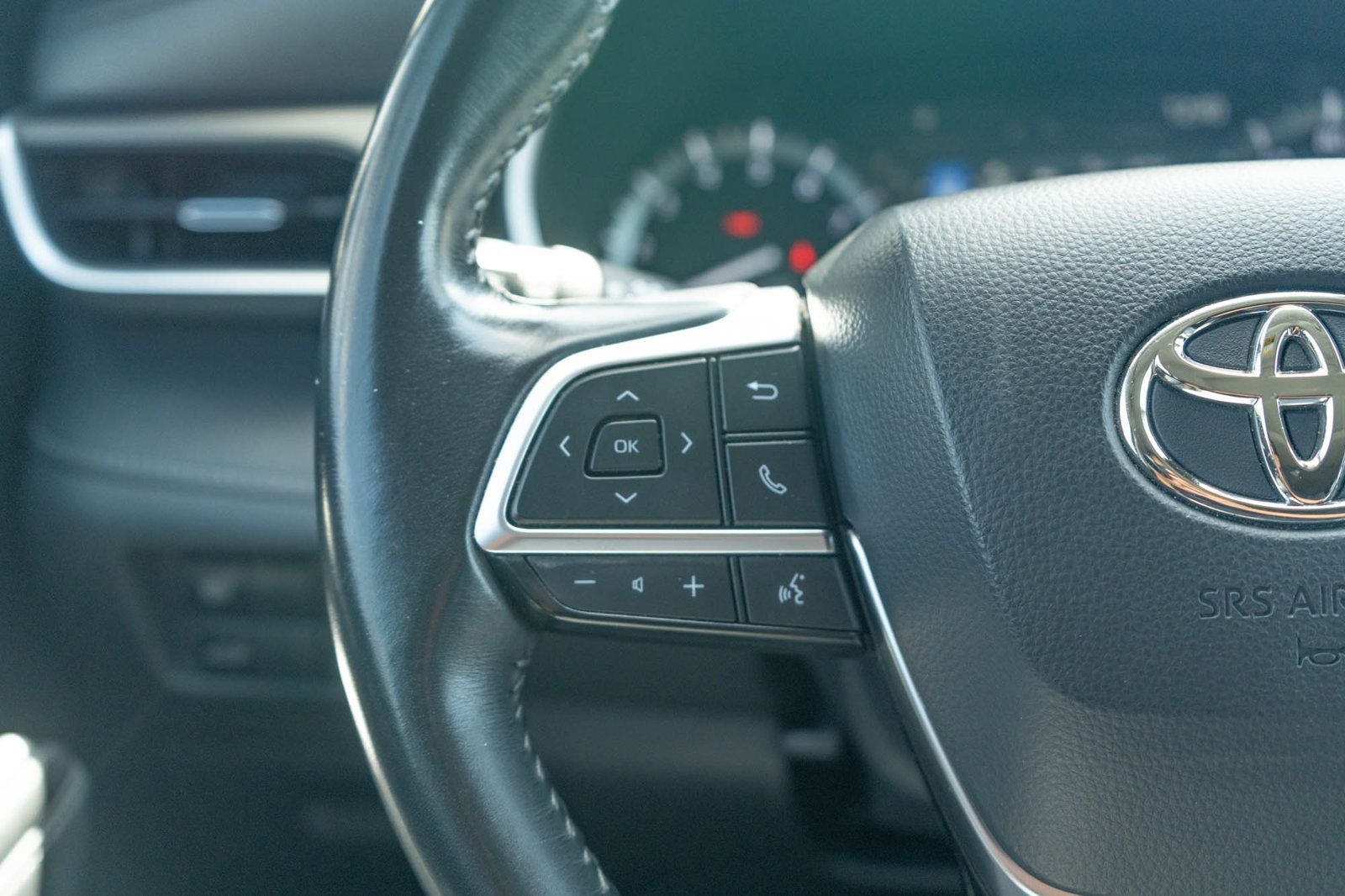 Certified 2021 Toyota Highlander XLE AWD/4WD image 28