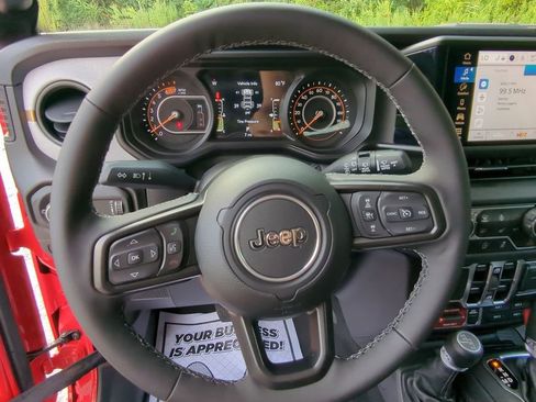 New 2025 Jeep Wrangler Willys image 13