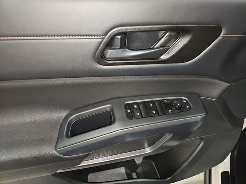 Used 2024 Nissan Pathfinder Rock Creek image 35