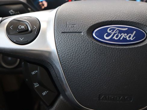 Used 2015 Ford Escape Titanium image 27